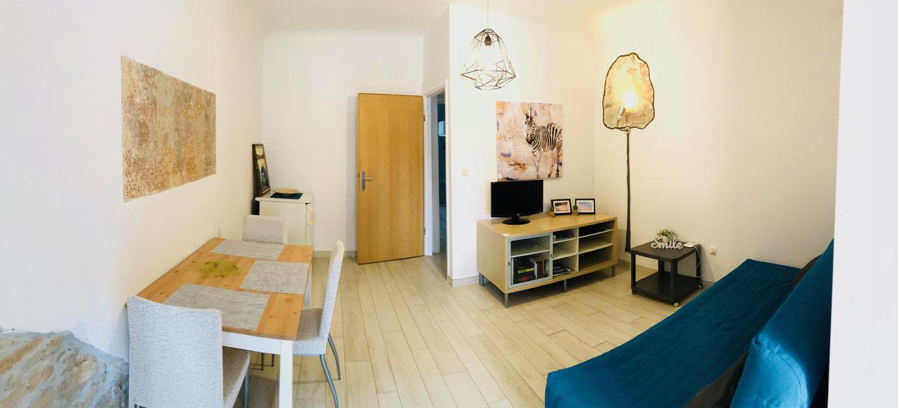 Apartment Rustico Пула Экстерьер фото